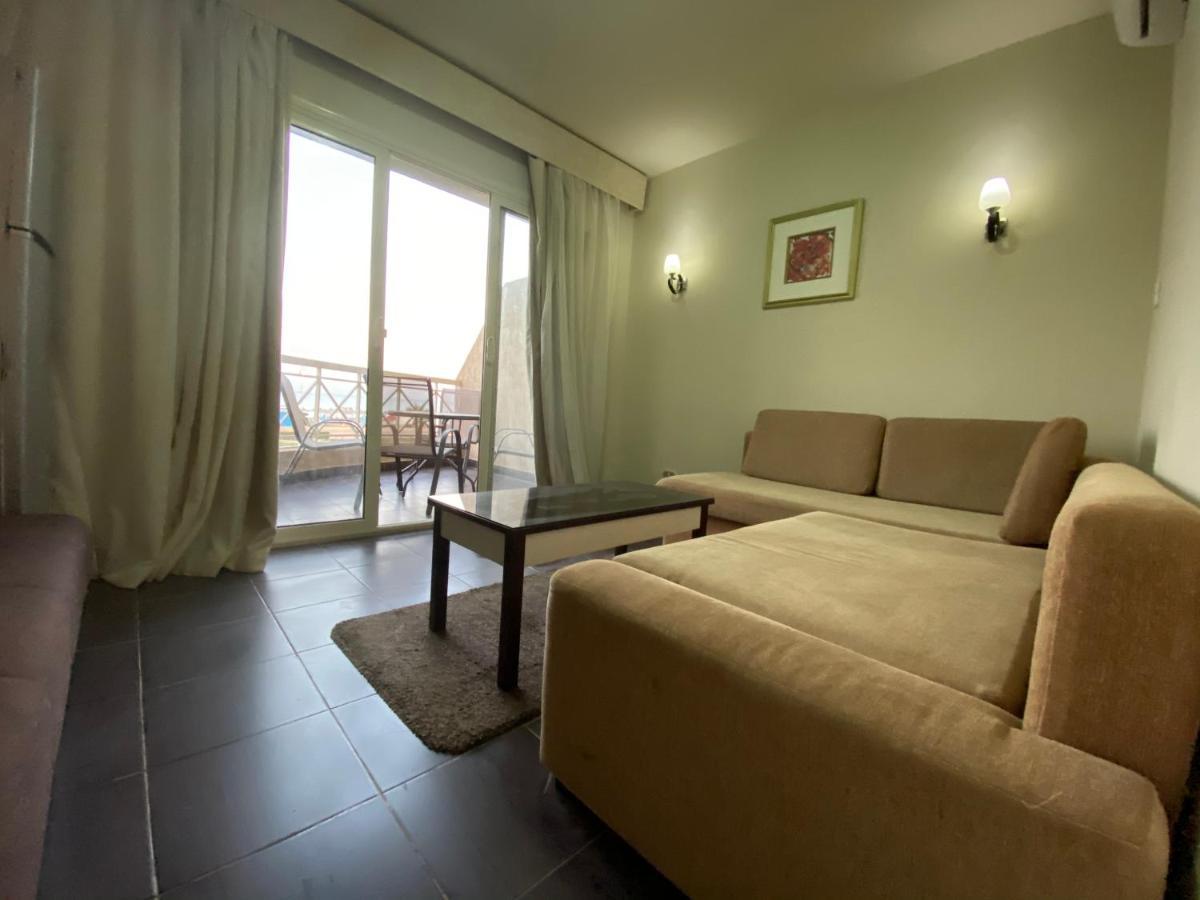Porto South Beach Royal Sea View Families صف اول بحر مباشر Ain Sukhna Esterno foto