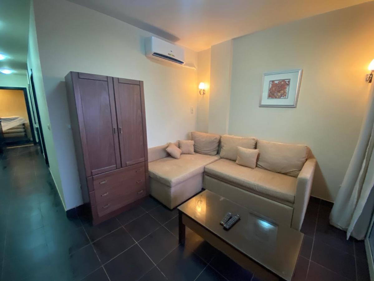 Porto South Beach Royal Sea View Families صف اول بحر مباشر Ain Sukhna Esterno foto