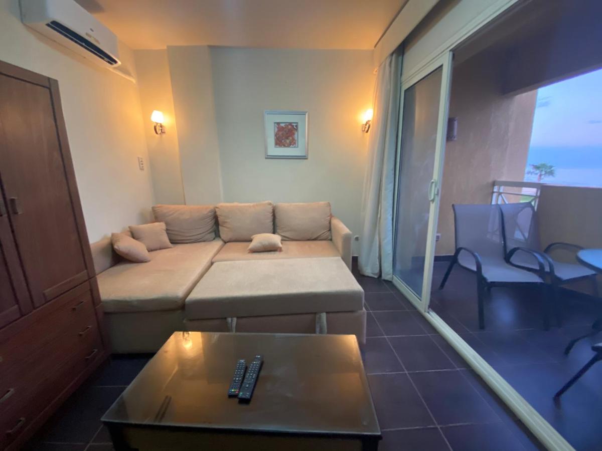 Porto South Beach Royal Sea View Families صف اول بحر مباشر Ain Sukhna Esterno foto