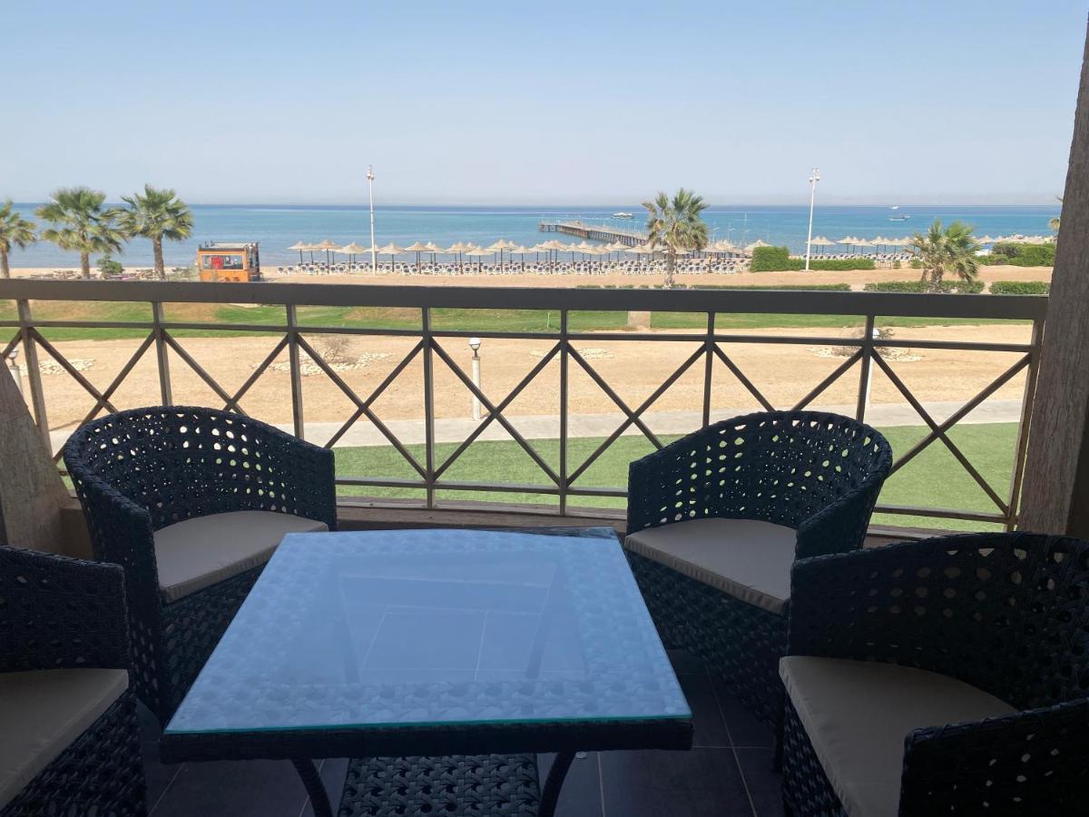 Porto South Beach Royal Sea View Families صف اول بحر مباشر Ain Sukhna Camera foto