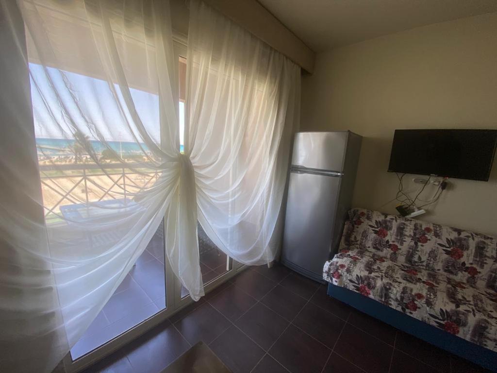 Porto South Beach Royal Sea View Families صف اول بحر مباشر Ain Sukhna Esterno foto